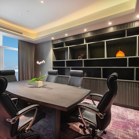 Crowne Plaza Manila Galleria By Ihg Pasig City Exteriér fotografie